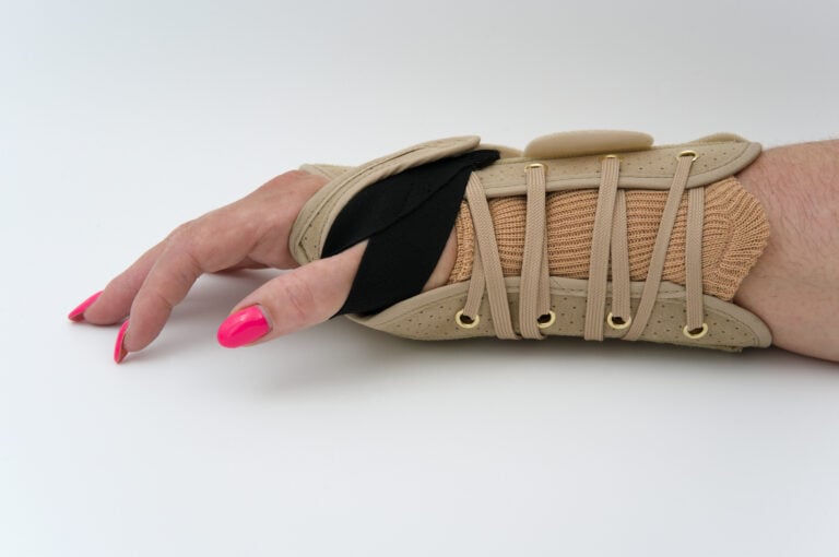 Lisäosa Thumblift sormilenkki