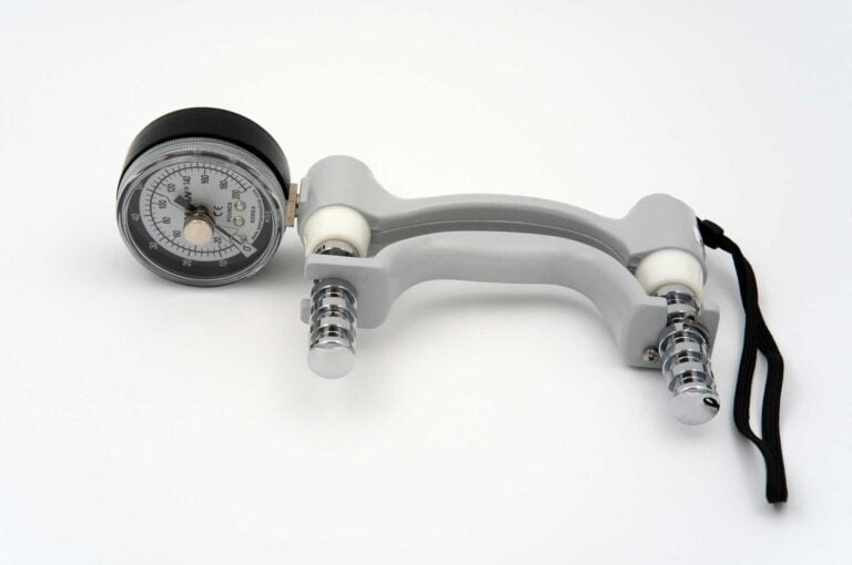 Puristusvoimamittari Saehan 90kg